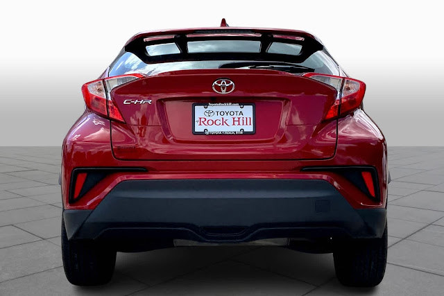 2021 Toyota C-HR XLE