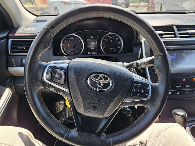 2016 Toyota Camry SE 4dr Sedan