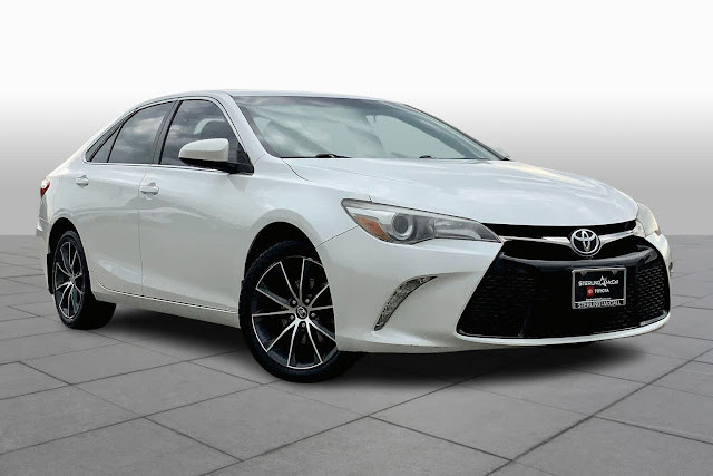 2017 Toyota Camry XSE