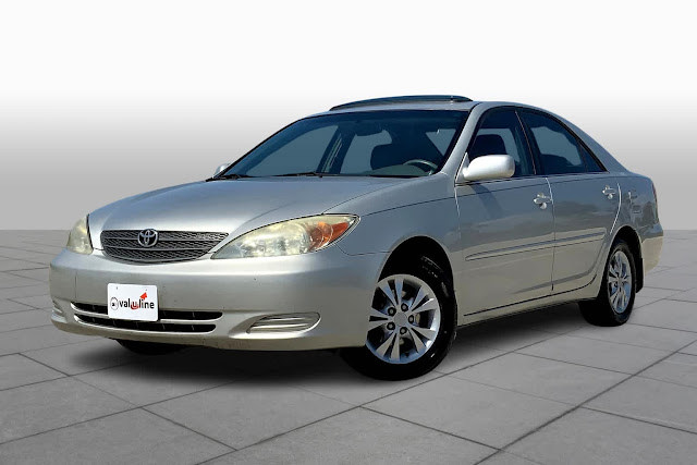 2004 Toyota Camry LE