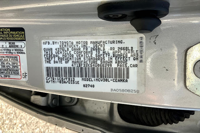 2004 Toyota Camry LE