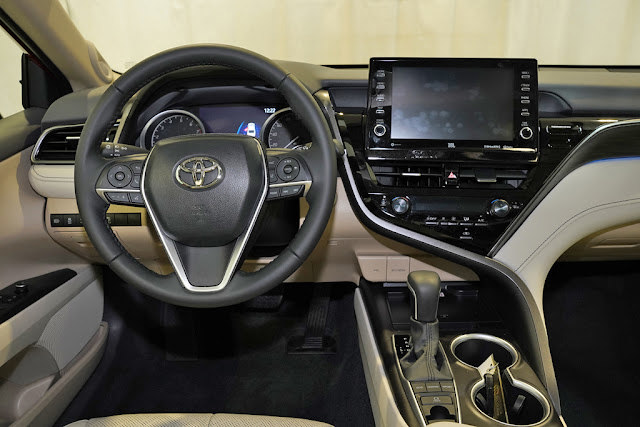 2024 Toyota Camry XLE