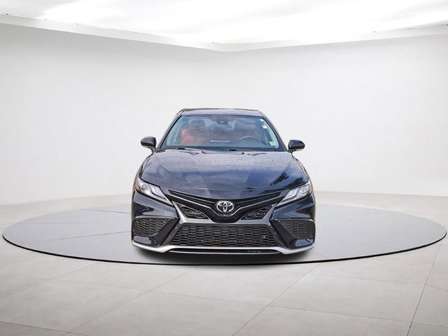 2022 Toyota Camry XSE w/ Panoramic Sunroof
