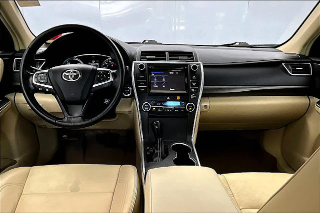 2015 Toyota Camry Hybrid XLE