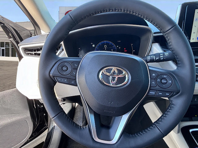 2024 Toyota Corolla Cross XLE