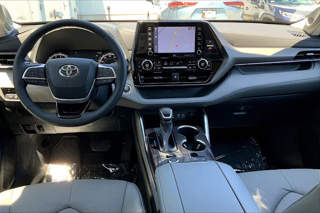 2022 Toyota Highlander Limited