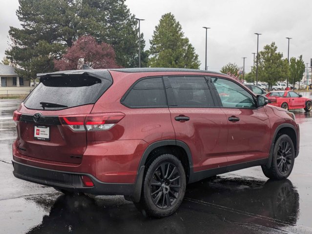 2019 Toyota Highlander SE