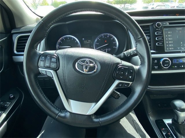 2017 Toyota Highlander XLE/SE