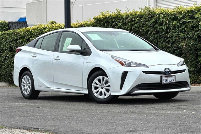 2021 Toyota Prius L