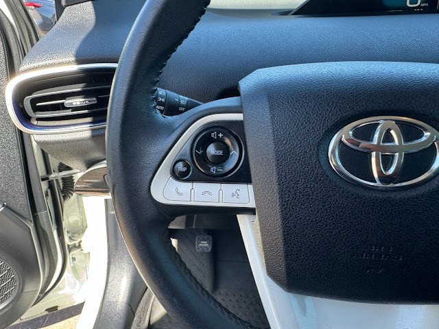 2017 Toyota Prius Four Touring