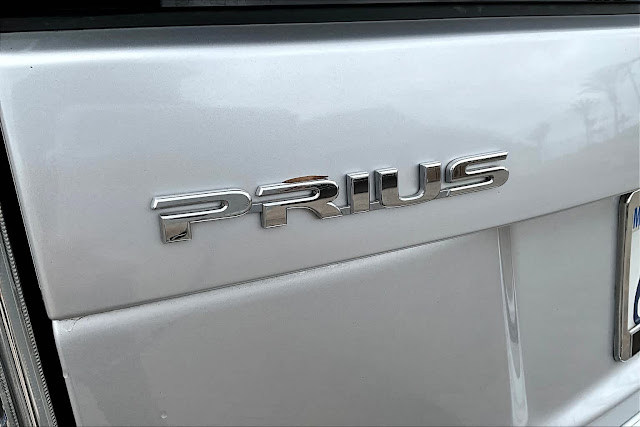 2012 Toyota Prius Two