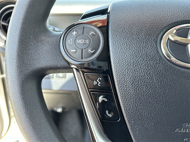 2019 Toyota Prius c L