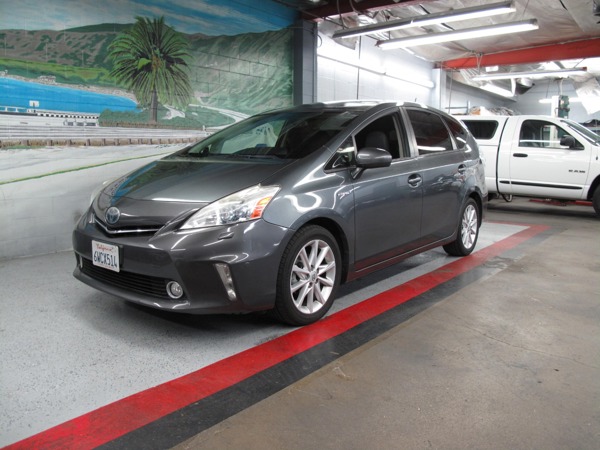 2012 Toyota Prius v Five