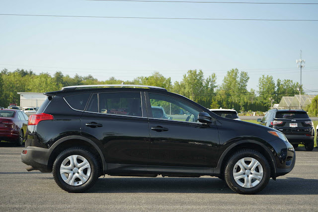 2014 Toyota RAV4 LE