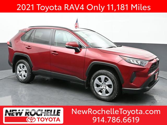 2021 Toyota RAV4 LE