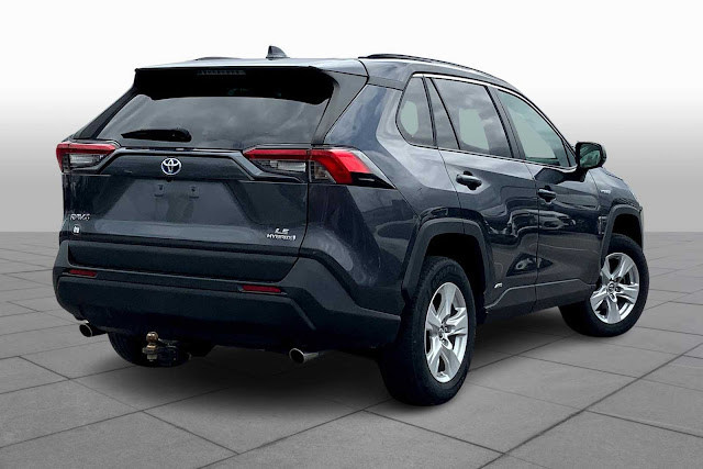 2021 Toyota RAV4 Hybrid LE