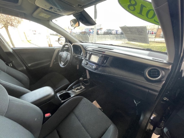 2018 Toyota RAV4 XLE FWD