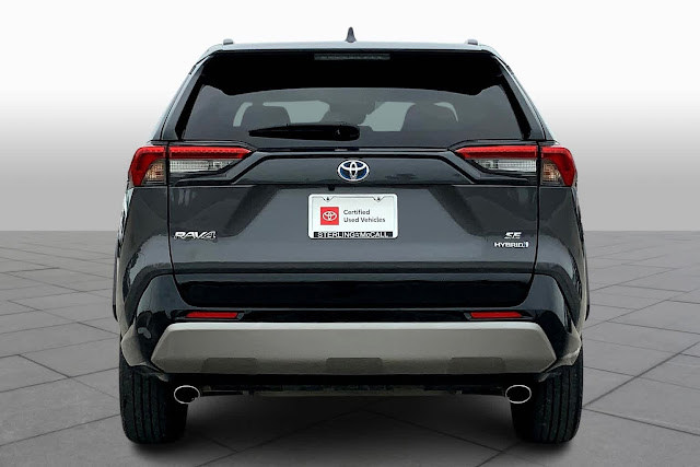 2022 Toyota RAV4 Hybrid SE