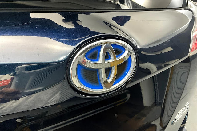 2017 Toyota RAV4 Hybrid XLE
