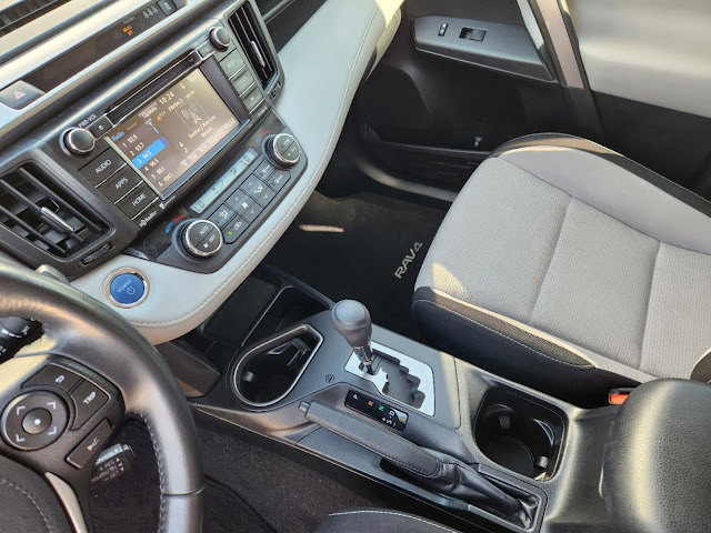 2018 Toyota RAV4 Hybrid Hybrid XLE
