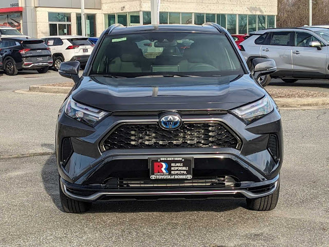 2024 Toyota RAV4 Prime SE