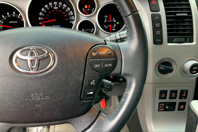 2008 Toyota Sequoia Platinum