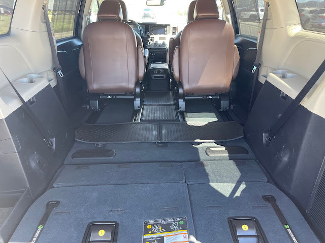 2019 Toyota Sienna Limited Premium