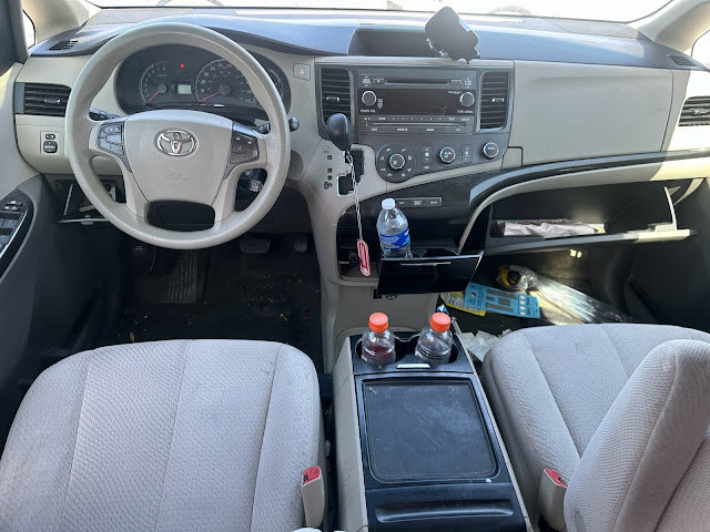 2012 Toyota Sienna LE