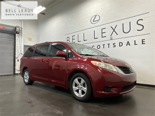 2011 Toyota Sienna LE