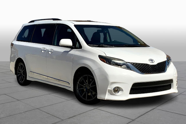 2015 Toyota Sienna SE Premium