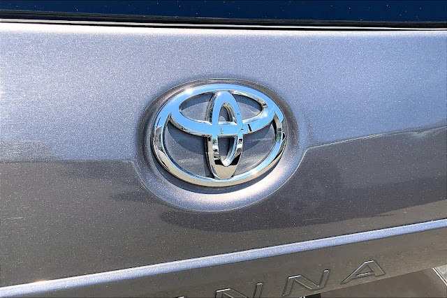 2020 Toyota Sienna XLE Premium