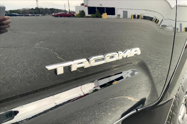 2021 Toyota Tacoma SR5 Double Cab 5&#039; Bed V6 AT