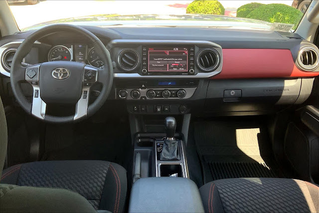 2023 Toyota Tacoma SR5 Double Cab 5 Bed V6 AT