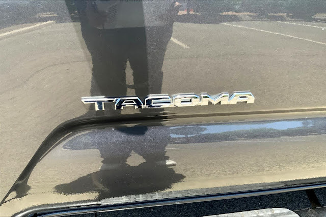 2020 Toyota Tacoma SR5 Double Cab 6 Bed V6 AT