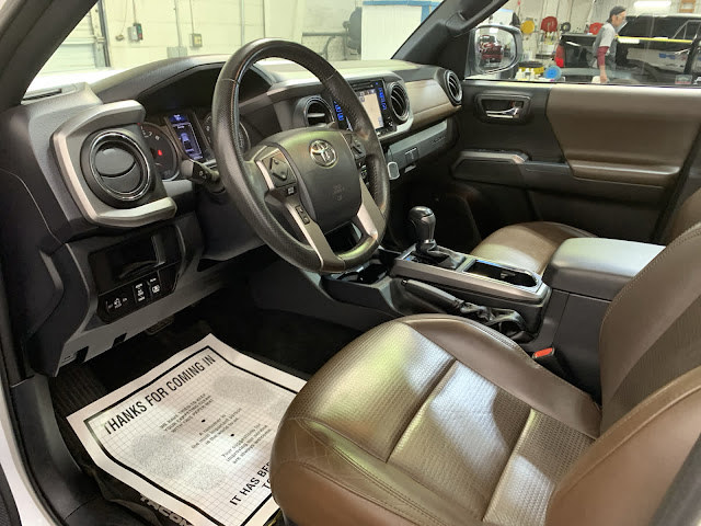 2017 Toyota Tacoma Limited Double Cab 5 Bed V6 4x4 AT