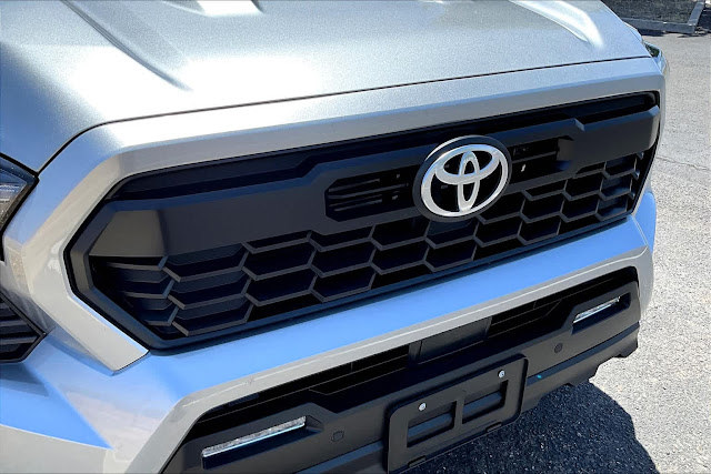 2024 Toyota Tacoma TRD Sport Double Cab 5 Bed AT