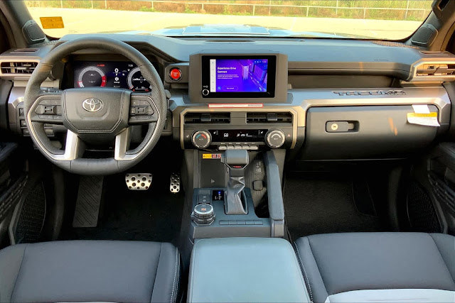 2024 Toyota Tacoma TRD Sport Double Cab 5 Bed AT