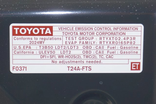 2024 Toyota Tacoma Double Cab SR5 L/B