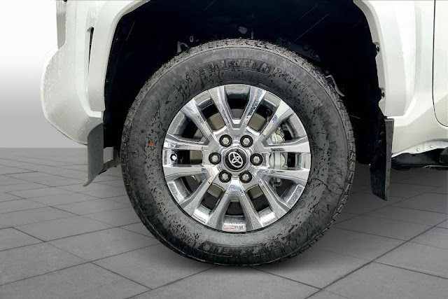 2024 Toyota Tacoma Limited Double Cab 5 Bed AT