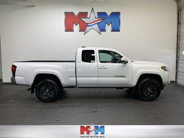 2022 Toyota Tacoma SR5 Access Cab 6 Bed I4 AT