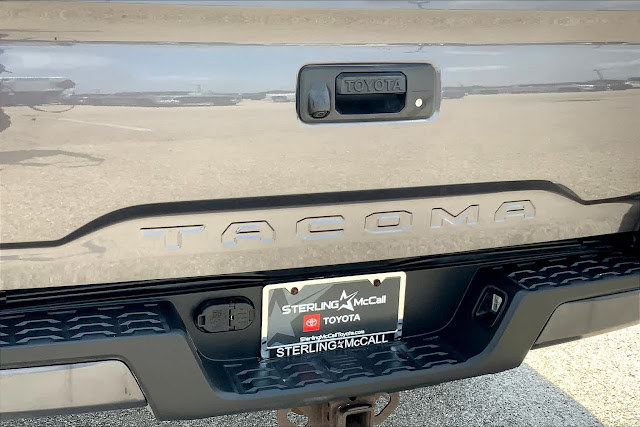 2018 Toyota Tacoma SR Double Cab 5 Bed I4 4x2 AT