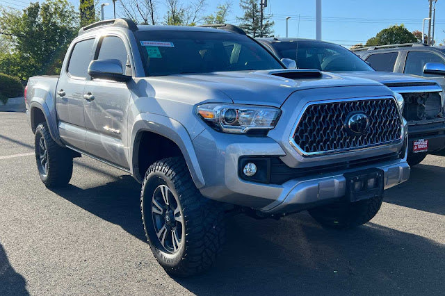 2019 Toyota Tacoma TRD Sport Double Cab 5&#039; Bed V6 MT