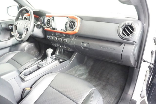 2020 Toyota Tacoma 4WD TRD Off-Road Premium w/ Technology Pkg