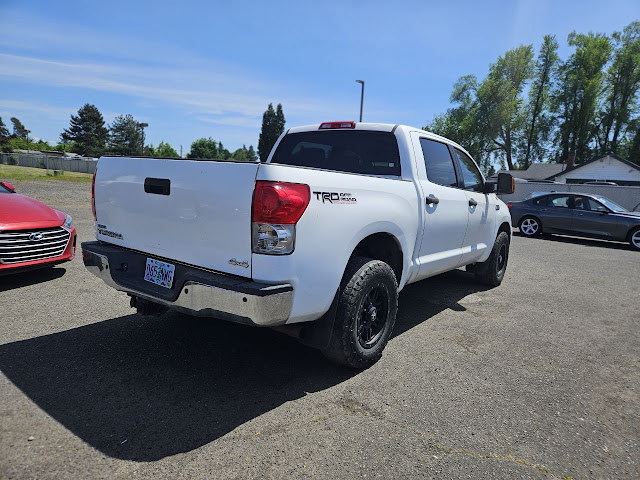 2009 Toyota Tundra SR5 4x4 4dr CrewMax Cab SB (5.7L V8)