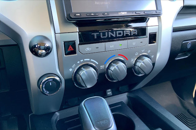 2016 Toyota Tundra TRD Pro CrewMax 5.7L FFV V8 6-Spd AT