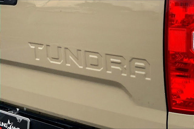 2019 Toyota Tundra SR5 CrewMax 5.5&#039; Bed 5.7L FFV