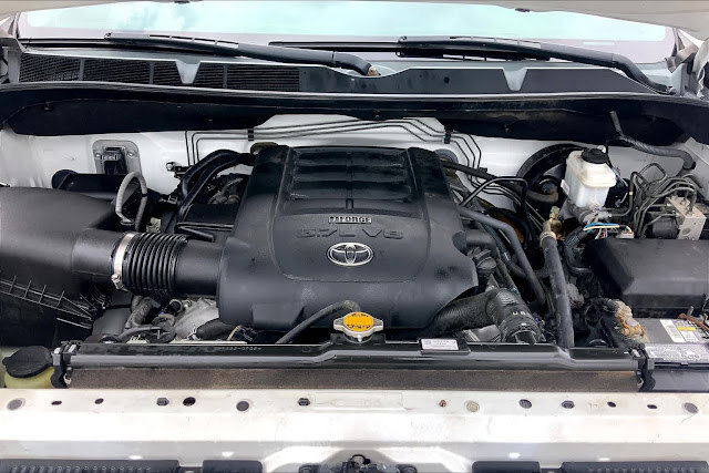 2017 Toyota Tundra SR5 CrewMax 5.5 Bed 5.7L FFV