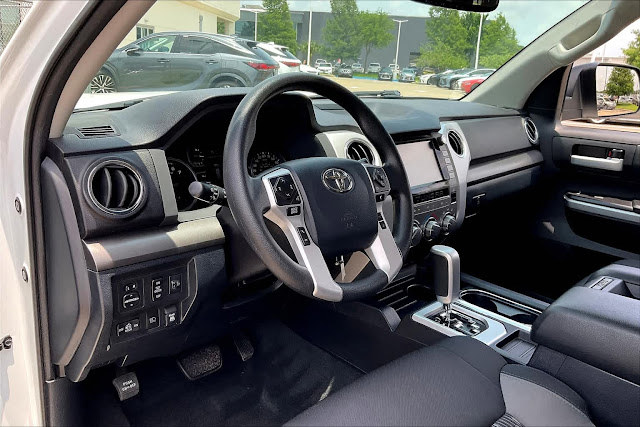 2020 Toyota Tundra SR5 CrewMax 5.5 Bed 5.7L