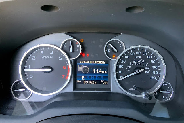 2015 Toyota Tundra LTD CrewMax 5.7L V8 6-Spd AT