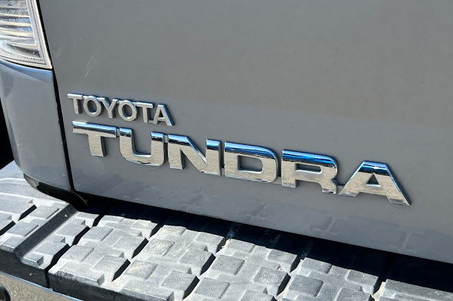 2012 Toyota Tundra LTD CrewMax 5.7L V8 6-Spd AT